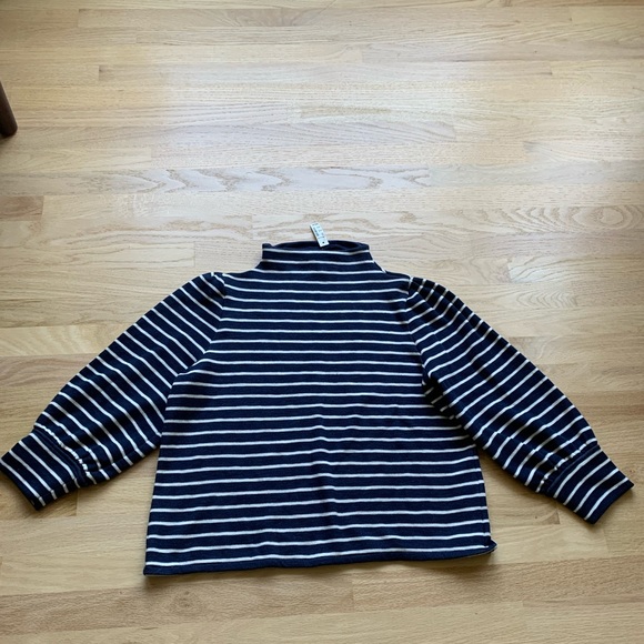 New Madewell Gathered-Sleeve Mockneck Top in sweater stripes blue white large L - Picture 12 of 12